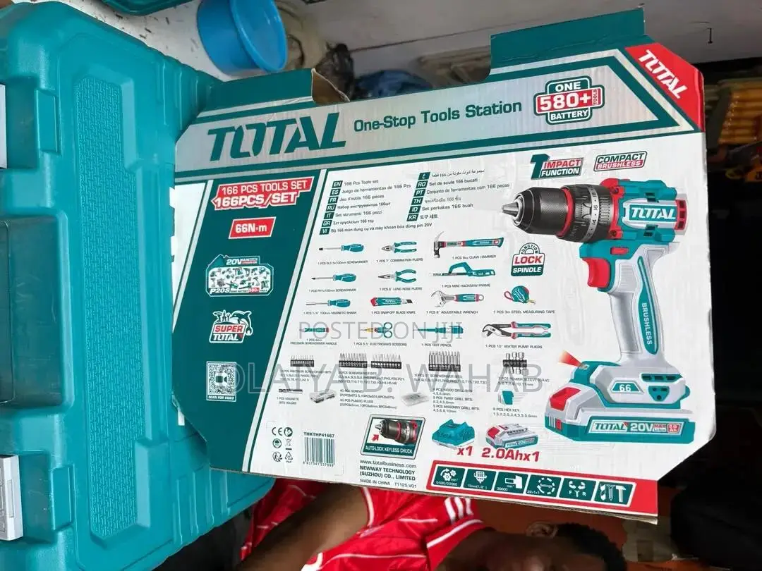 TOTAL THKTHP41667 166-Piece One-Stop Tools Station