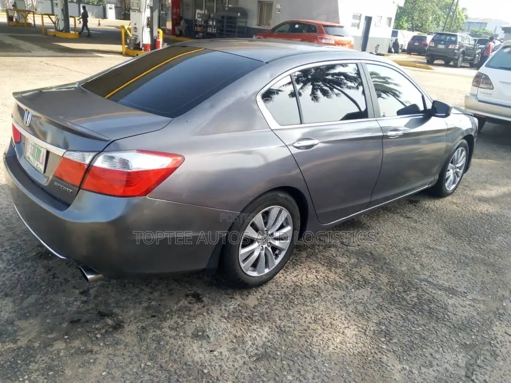 Honda Accord Sport 4dr Sedan (2.4L 4cyl 6M) 2014 Gray