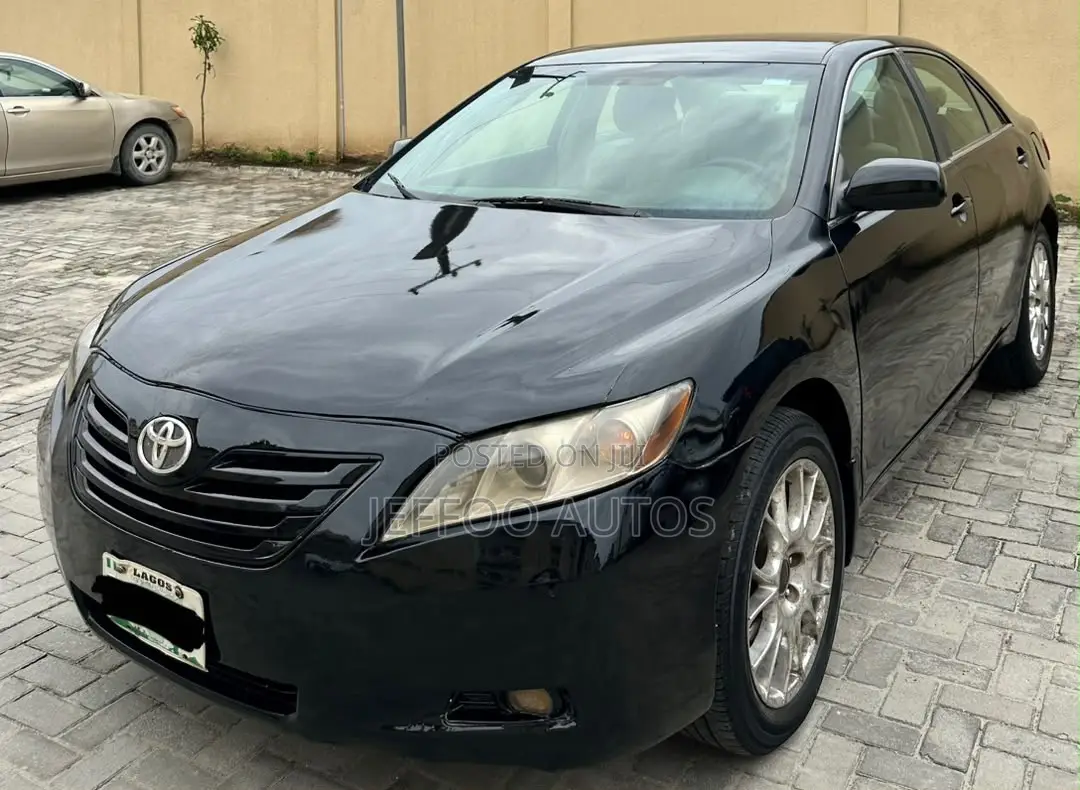 Toyota Camry LE 4dr Sedan (2.4L 4cyl 5A) 2008 Black