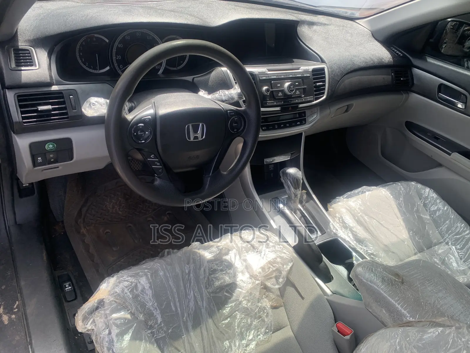 Honda Accord LX 4dr Sedan FWD (2.4L 4cyl 2A) 2013 Gray