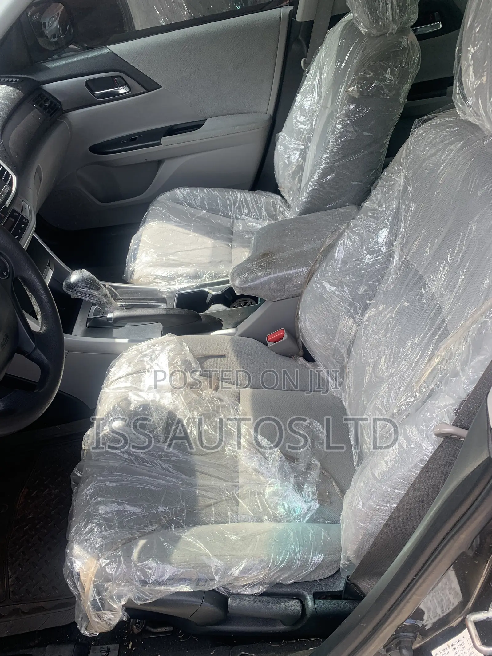 Honda Accord LX 4dr Sedan FWD (2.4L 4cyl 2A) 2013 Gray