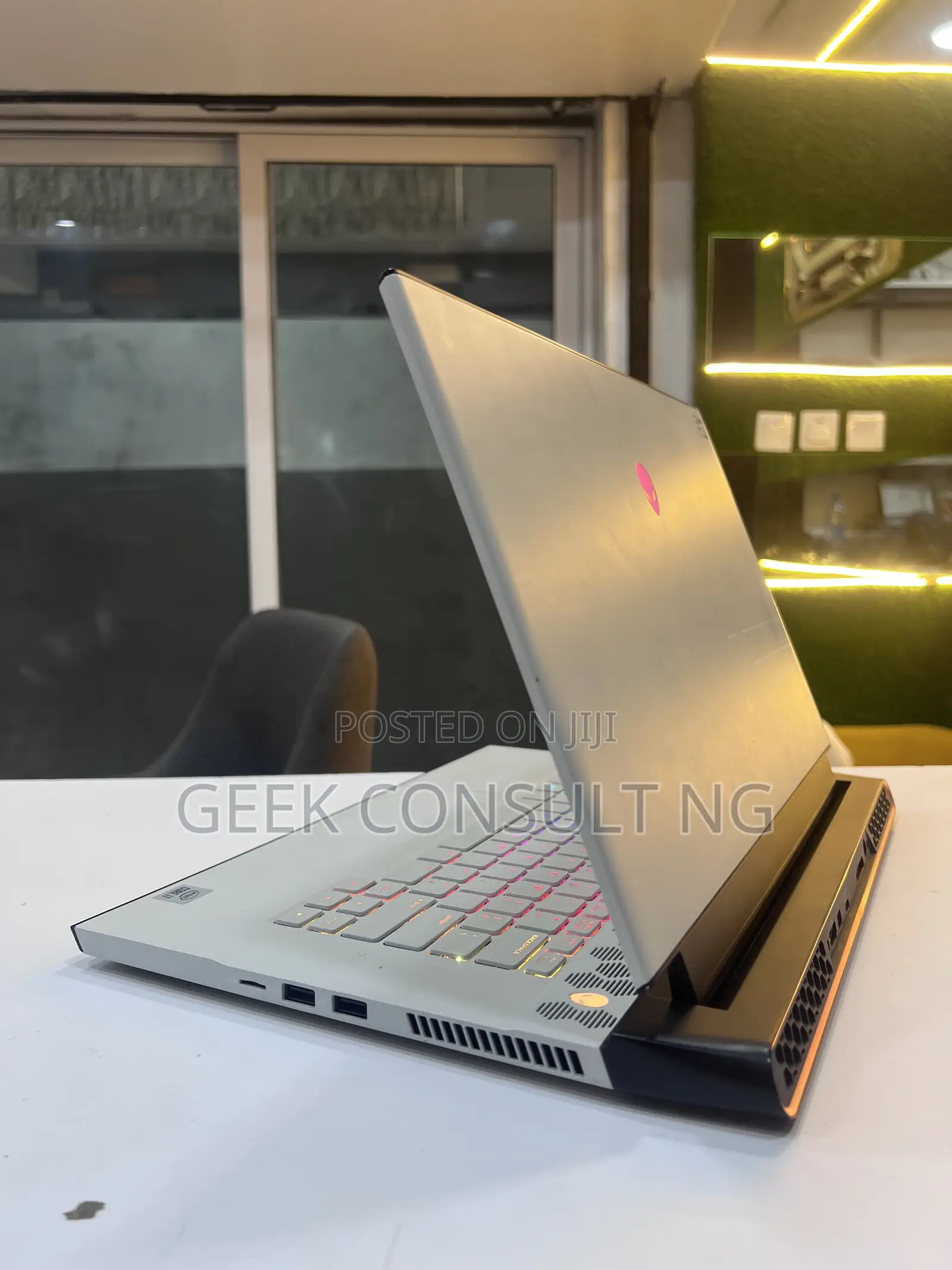 Laptop Alienware M15 R4 16GB Intel Core i7 SSD 512GB