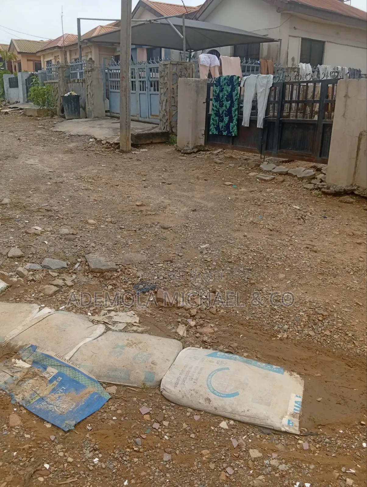 1bdrm Bungalow in Army Estate, Kurudu for sale
