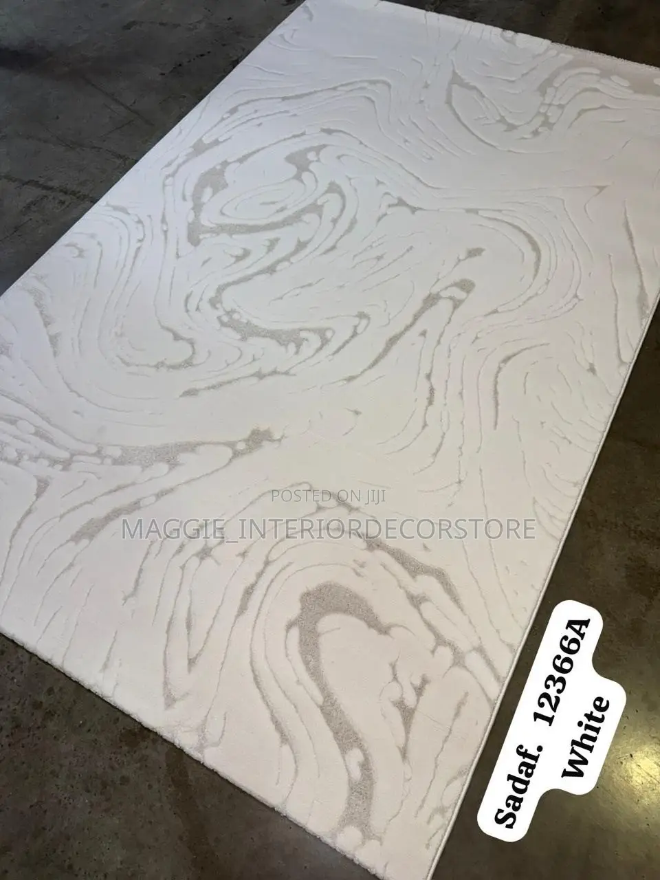 Center Rugs