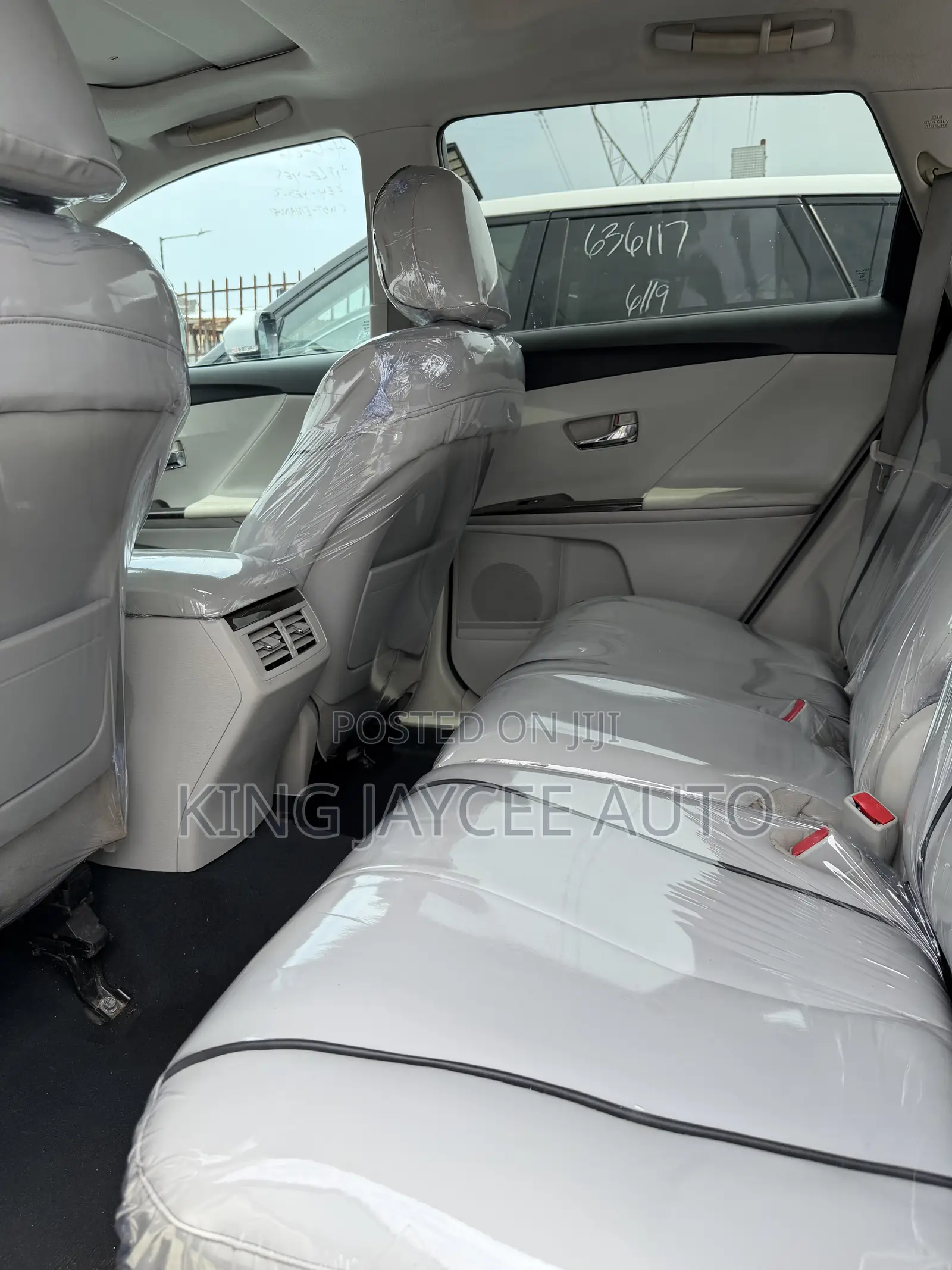 Toyota Venza LE FWD 2013 Black