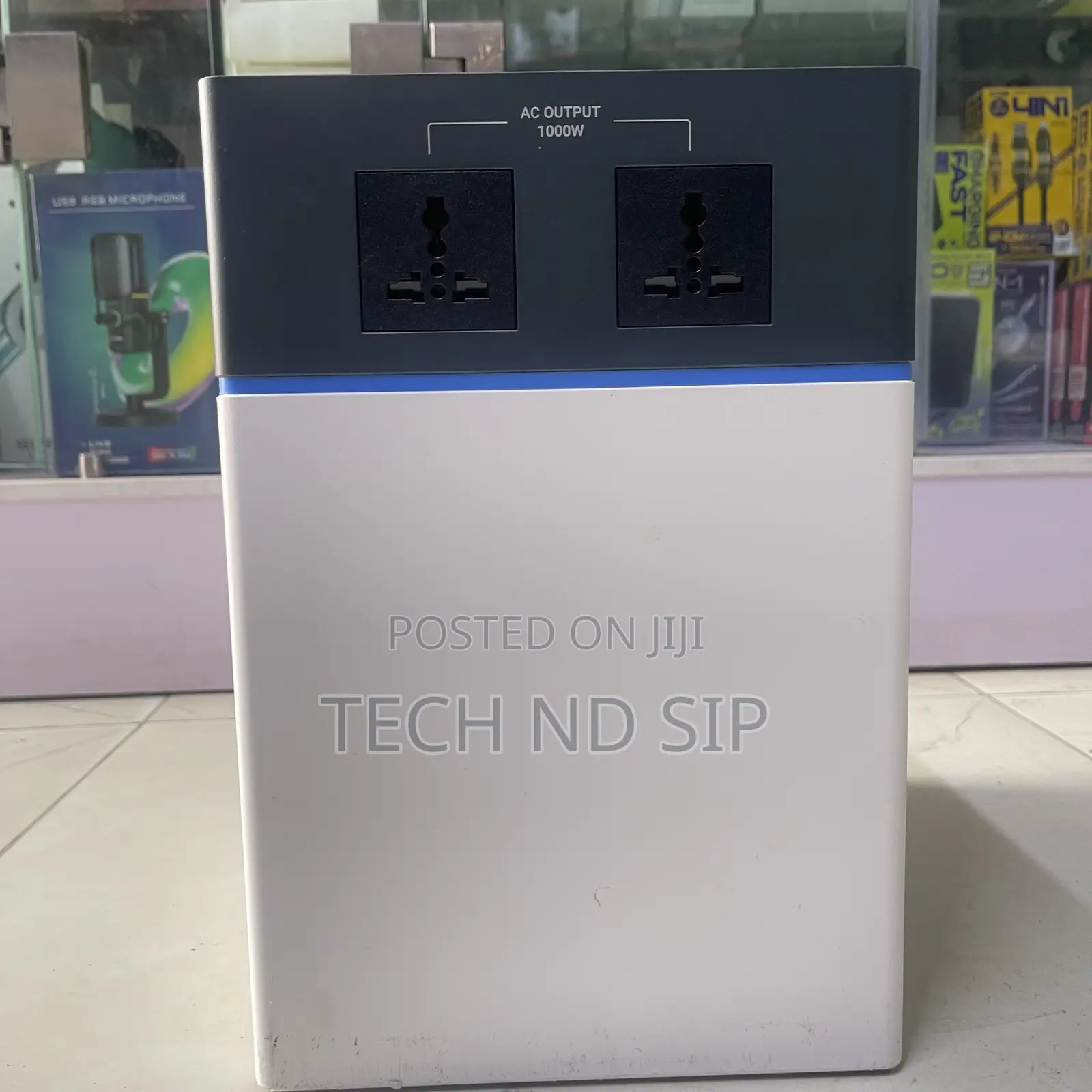 HiTHium HeroEE 2 Power Station 2kwh