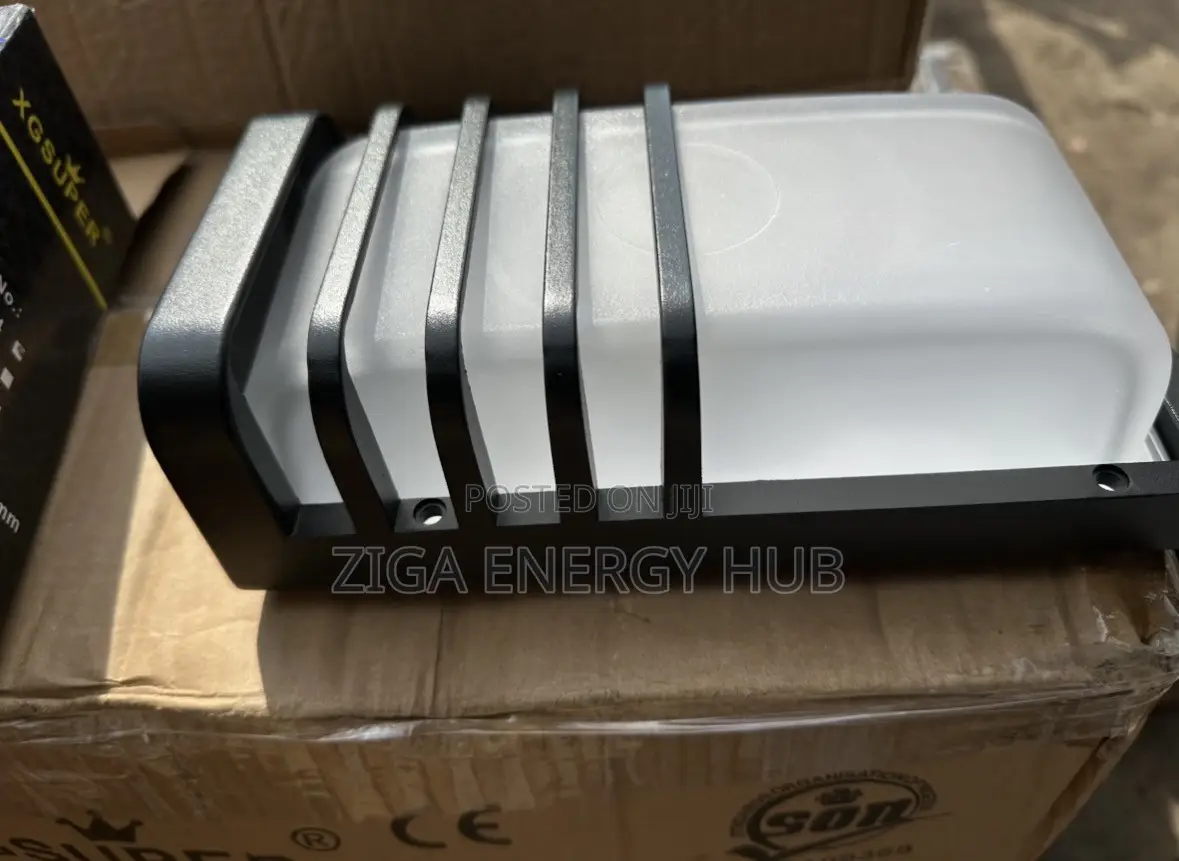 Outdoor Fence Light