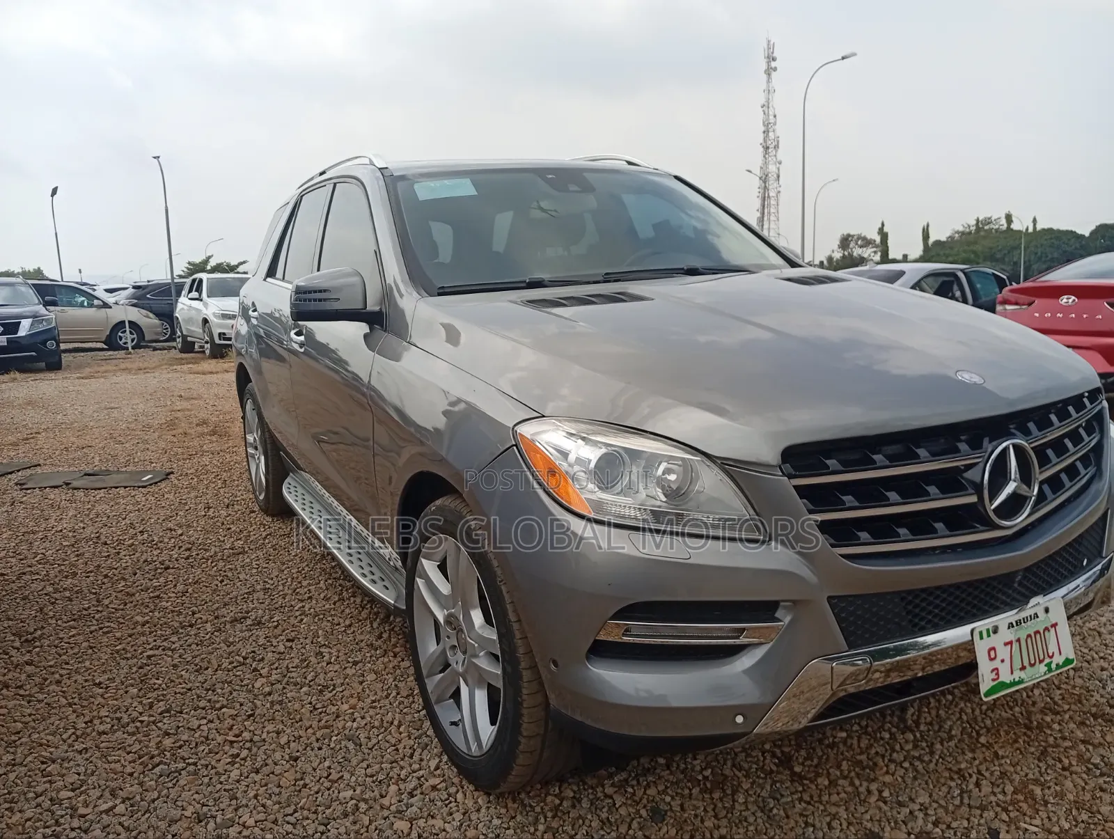 Mercedes-Benz M Class ML350 4dr SUV (3.5L 6cyl 7A) 2015 Beige