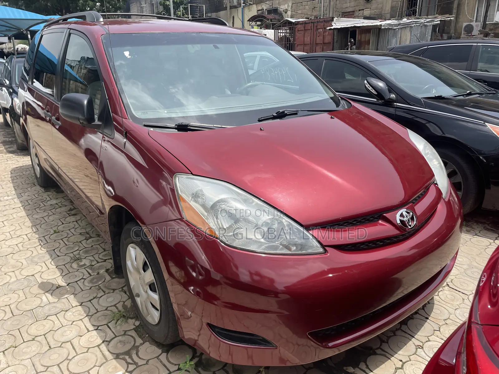 Toyota Sienna 2007 Red
