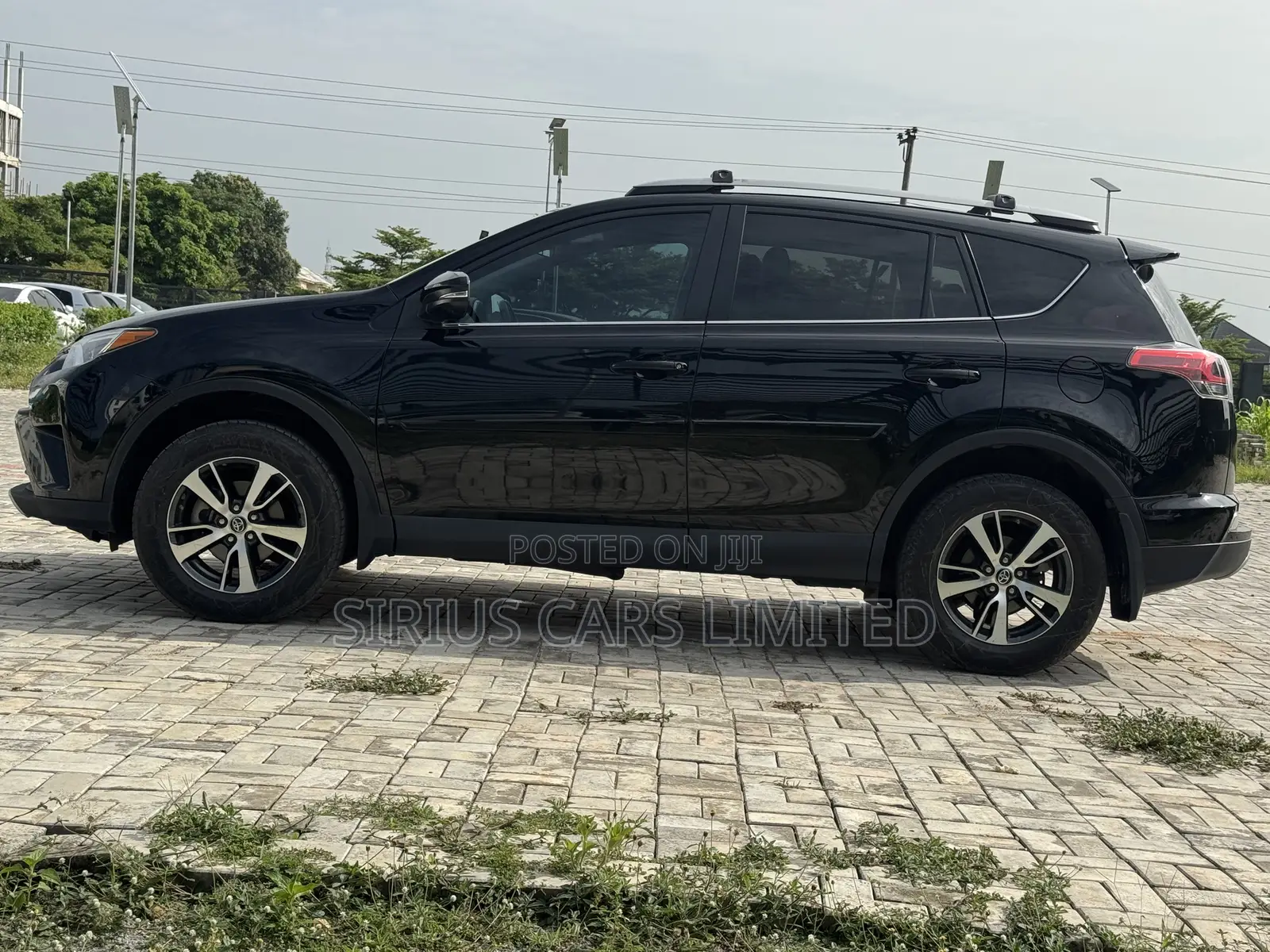 Toyota RAV4 XLE 4dr SUV AWD (2.5L 4cyl 6A) 2018 Black