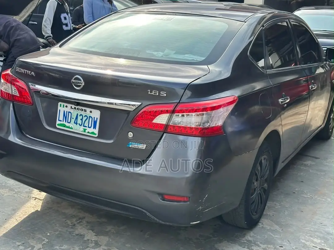 Nissan Sentra SL 2016 Gray