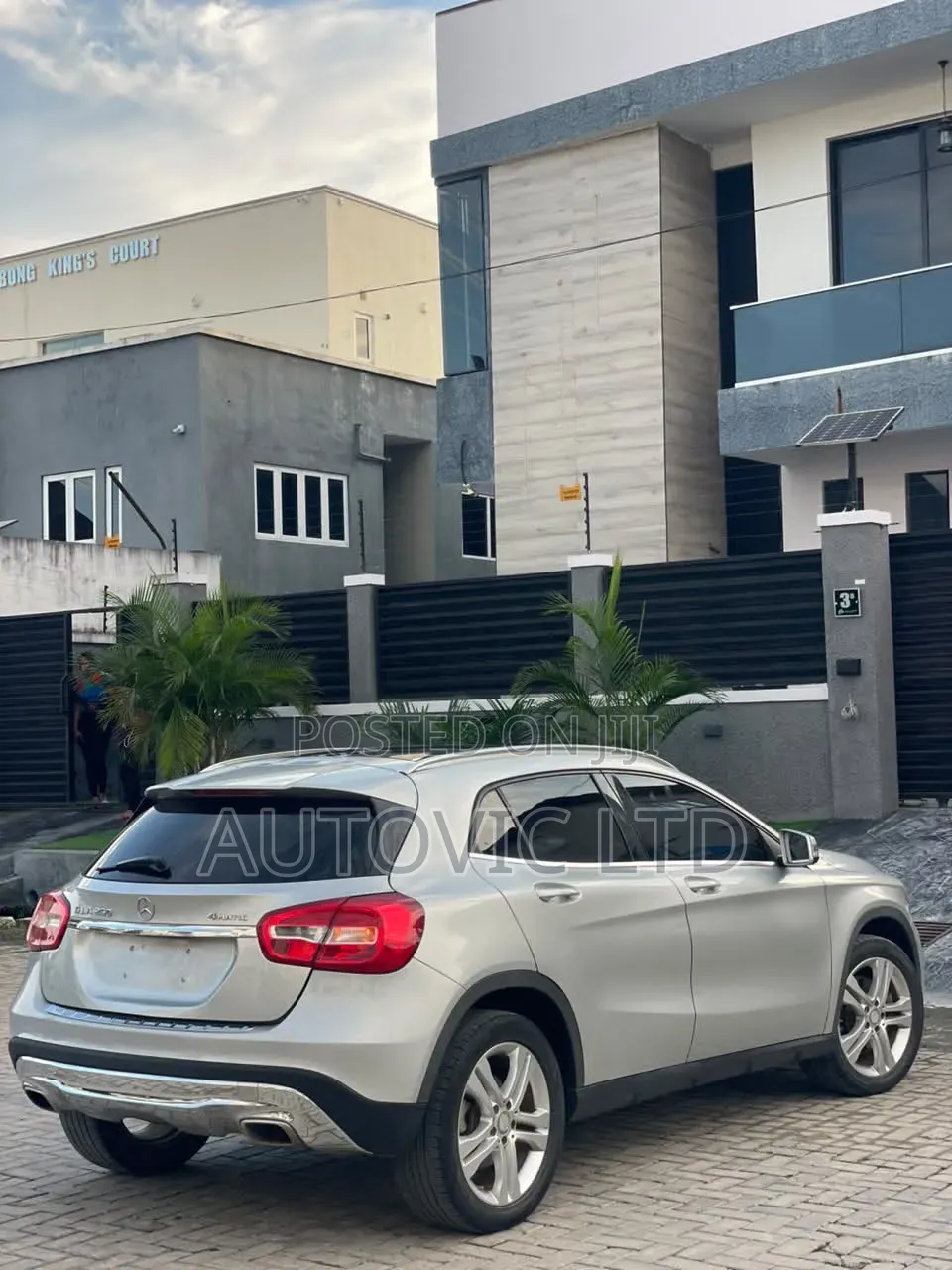 Mercedes-Benz GLA 250 2016 Silver