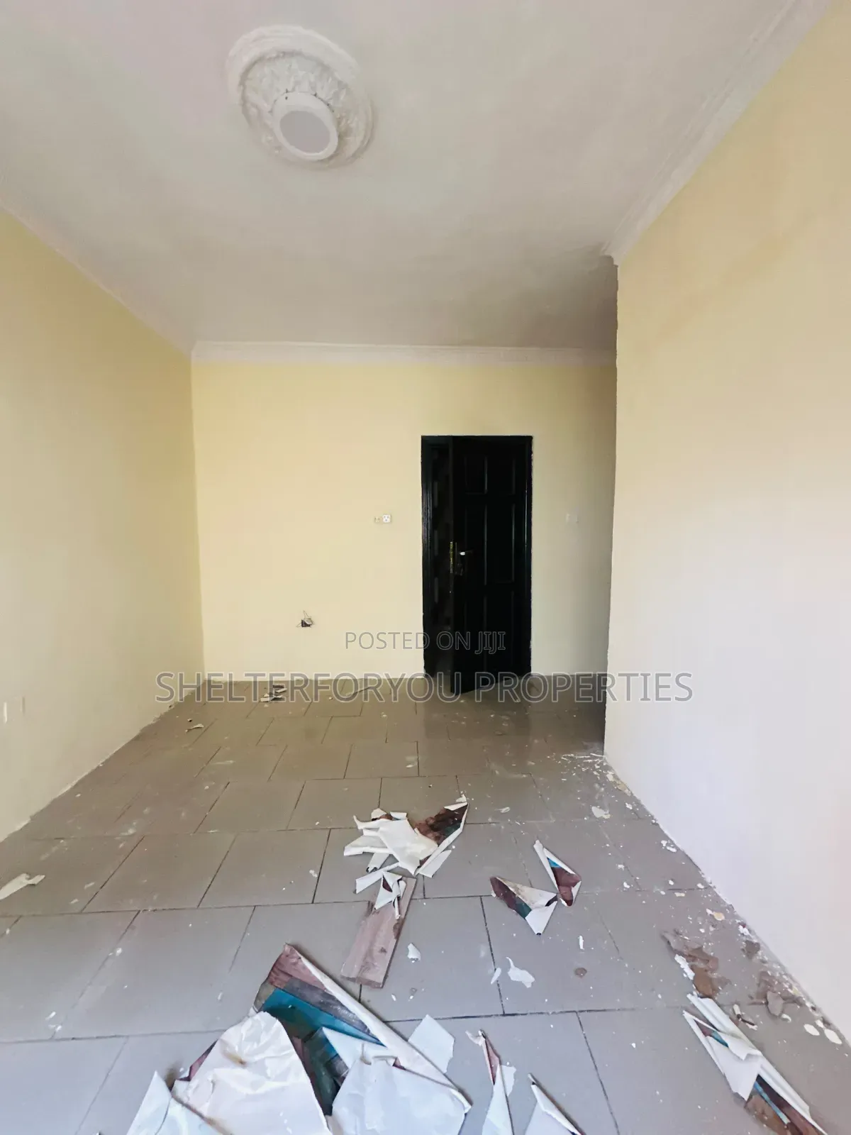 3bdrm Apartment in Lekki Phase 1 for rent