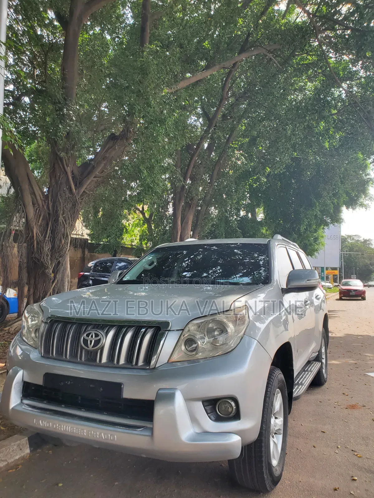 Toyota Land Cruiser Prado 2011 Silver
