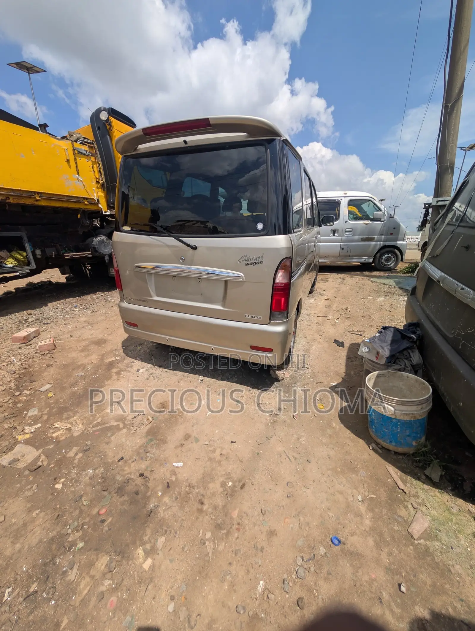 Daihatsu Hijet 2008 Gold