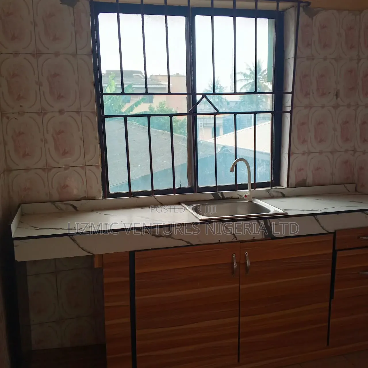 Furnished 3bdrm Apartment in Isuti, Igando / Ikotun/Igando for rent