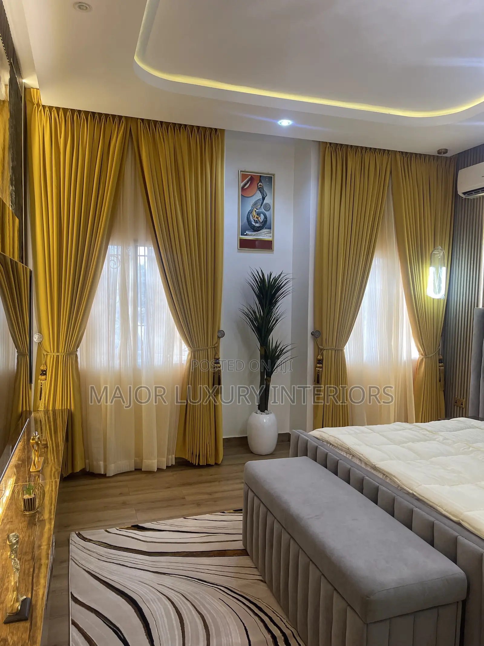 Highest Gold Quality Curtains With Pleated Design