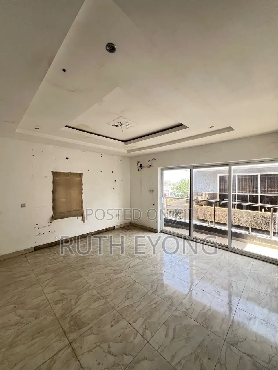 4bdrm Townhouse / Terrace in Lekki Phase 1 for rent