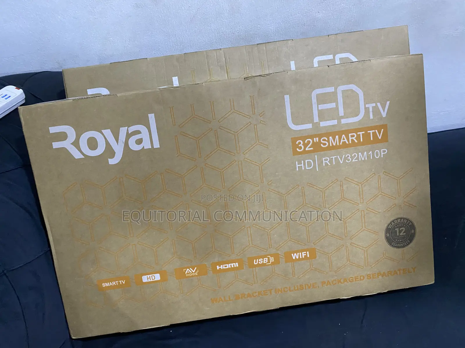 Royal 32-Inch Smart Screen RTV32M10P