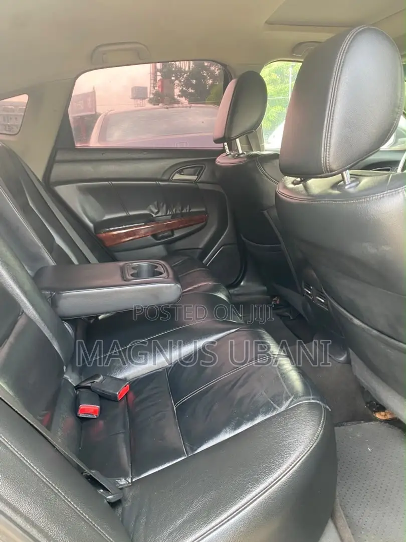 Honda Crosstour 3.5 AWD 2011 Black