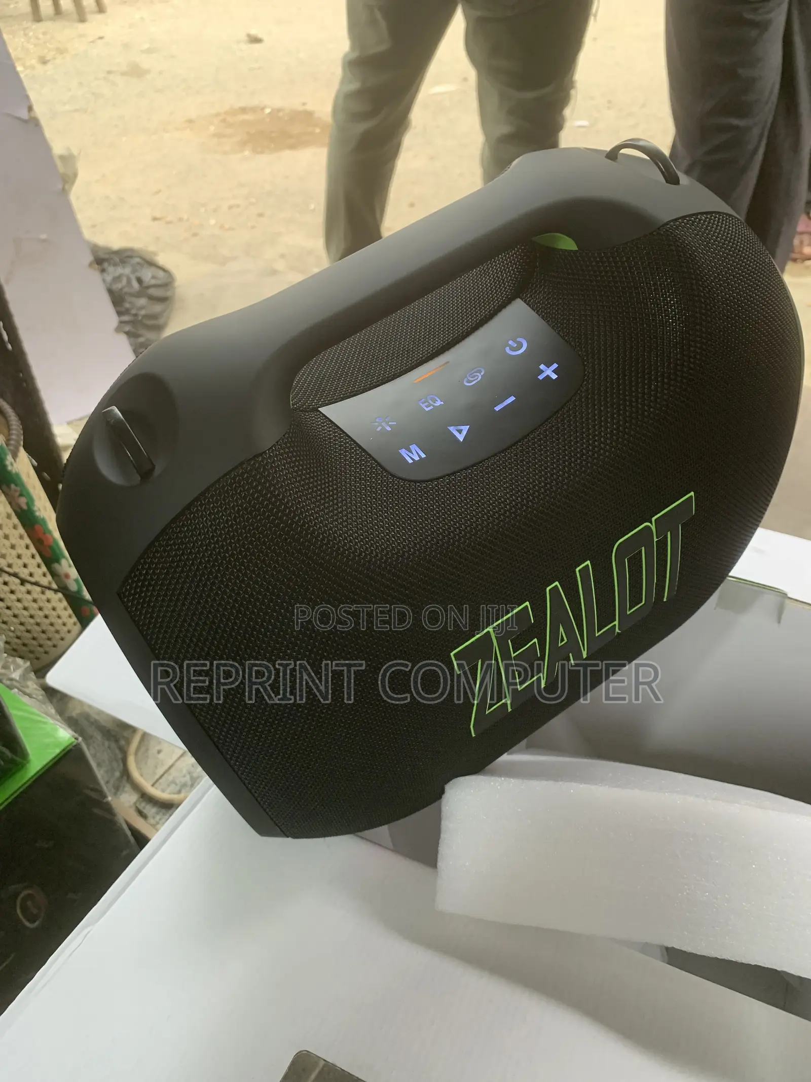 Zealot Ze01 Bluetooth Speaker