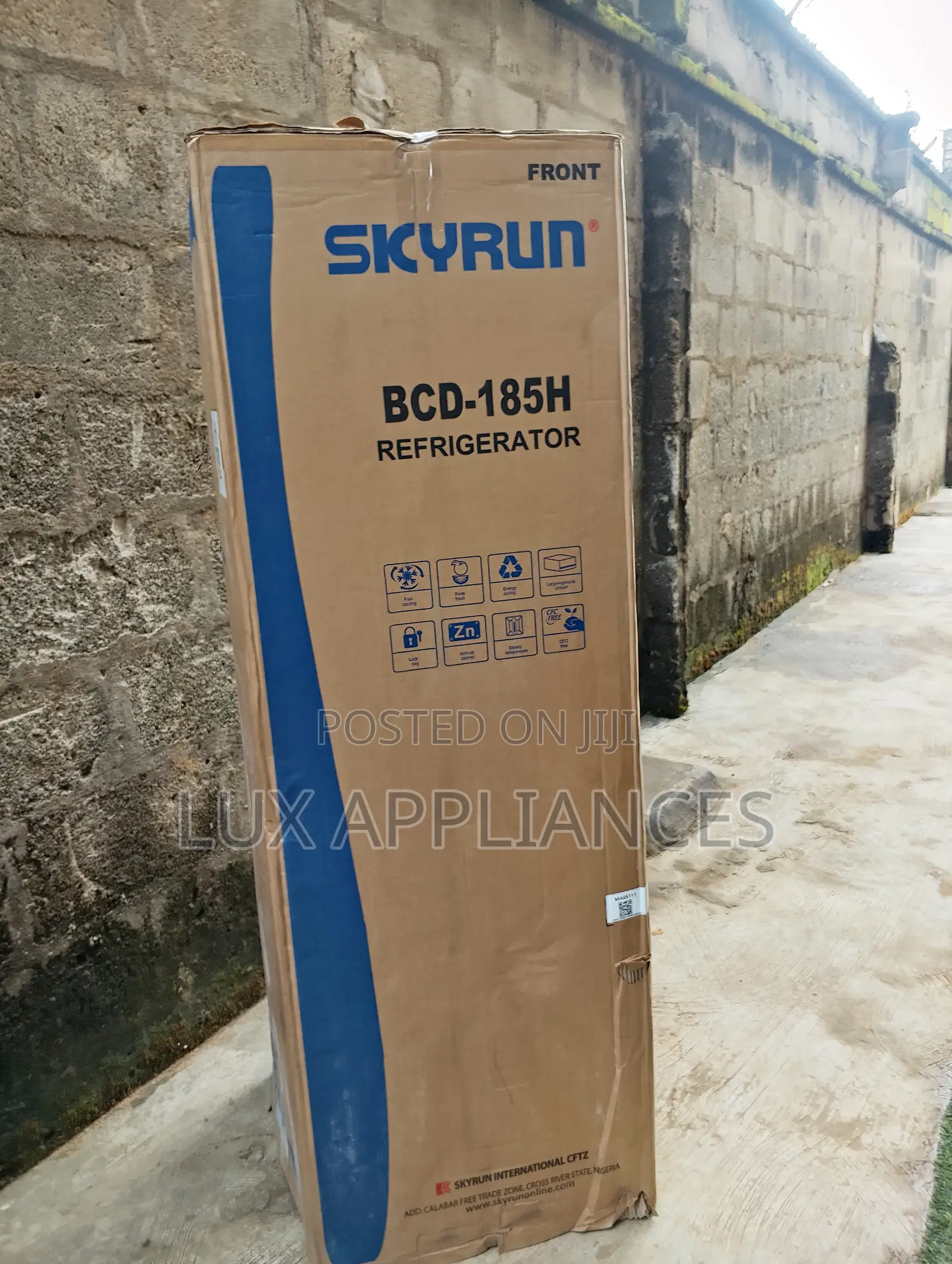 SKYRUN 180L Double Door Refrigerator in Silver