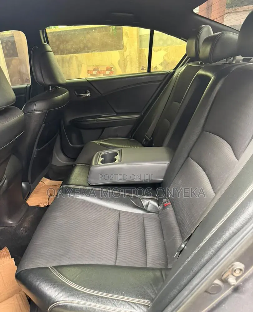 Honda Accord EX-L 4dr Sedan FWD (2.4L 4cyl 2A) 2016 Gray