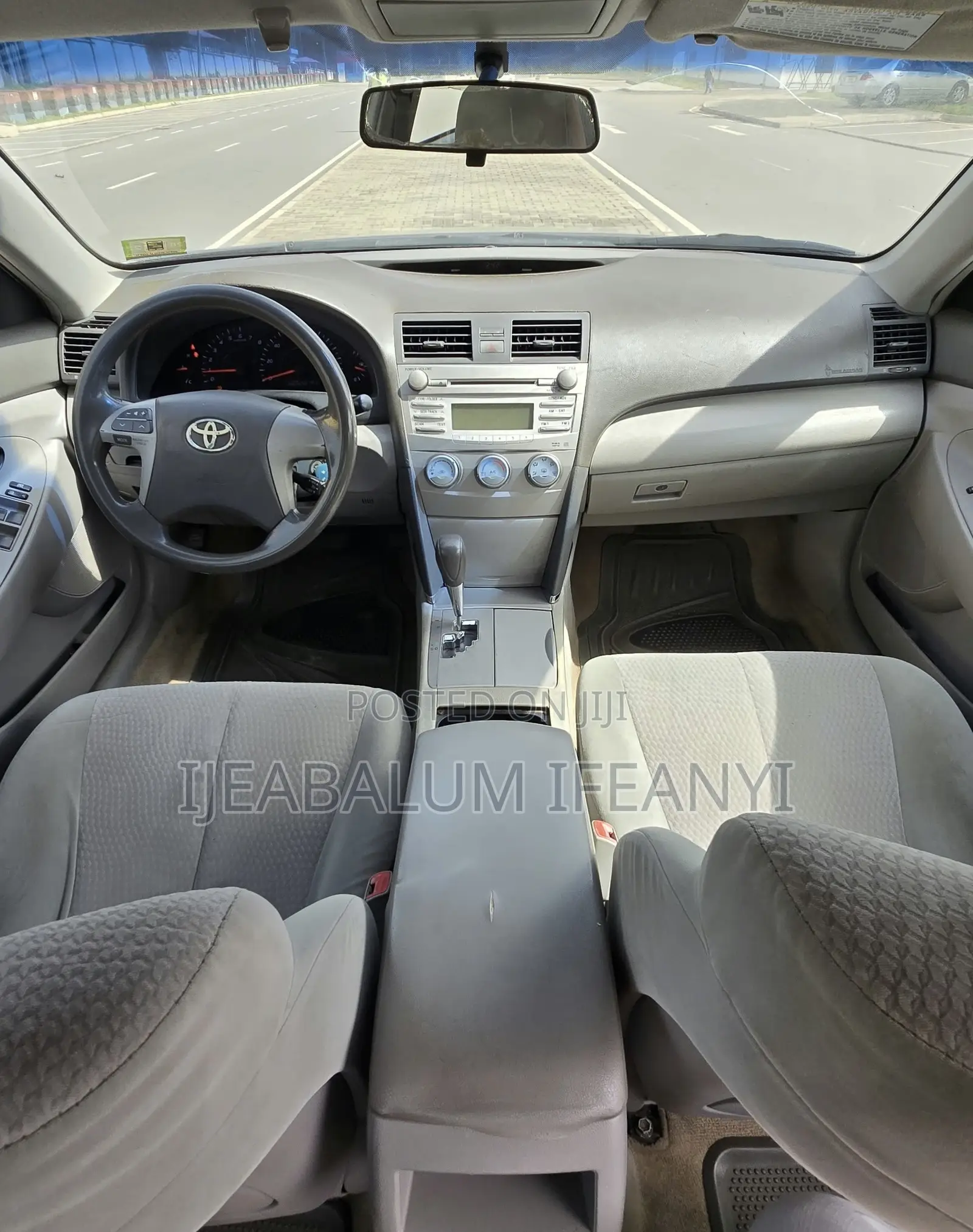 Toyota Camry 2011 Gray