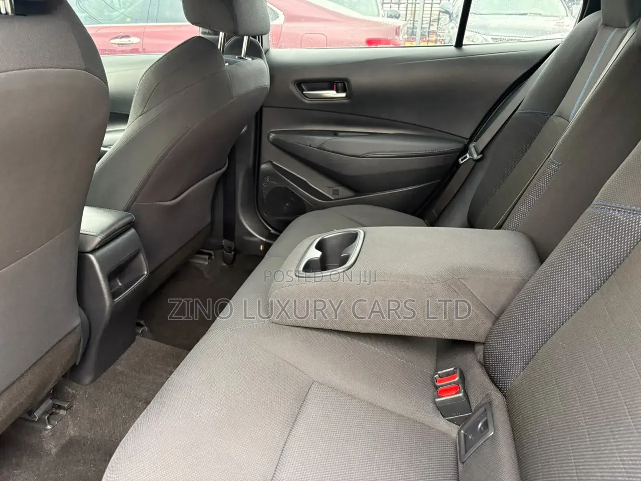 Toyota Corolla SE 2020 White