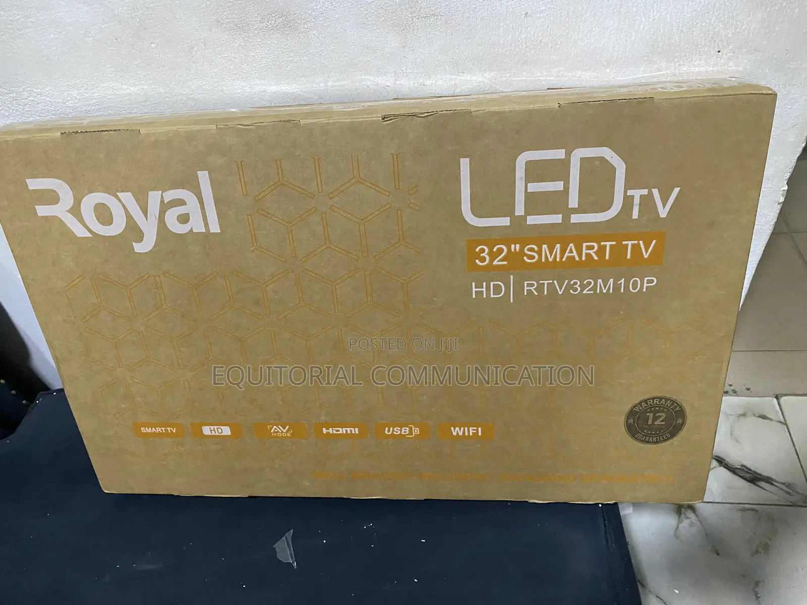 Royal RTV32M10P 32 Inch Smart TV for Small Spaces