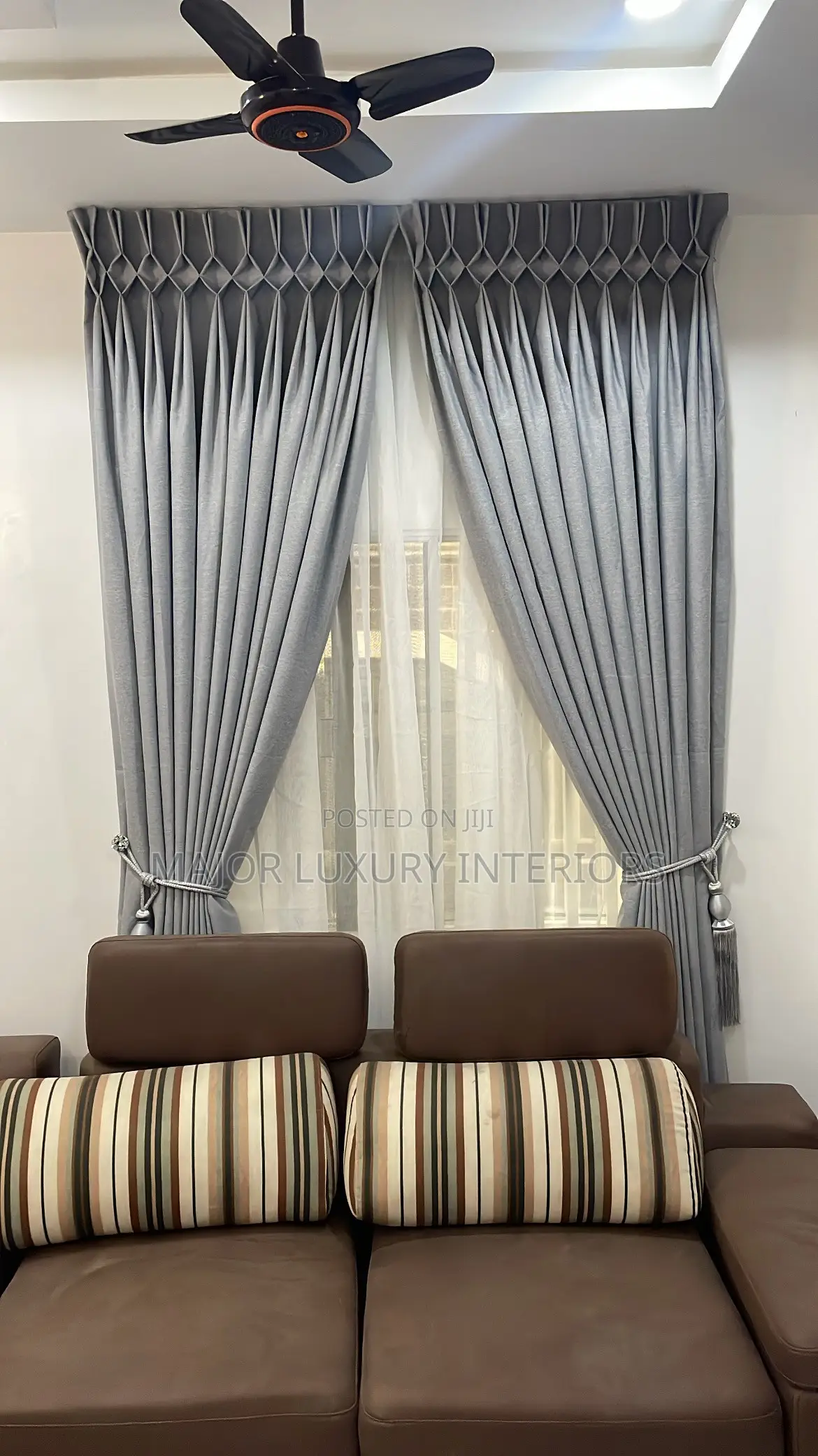 Double Pleat Design With High Quality Turkey Fabric