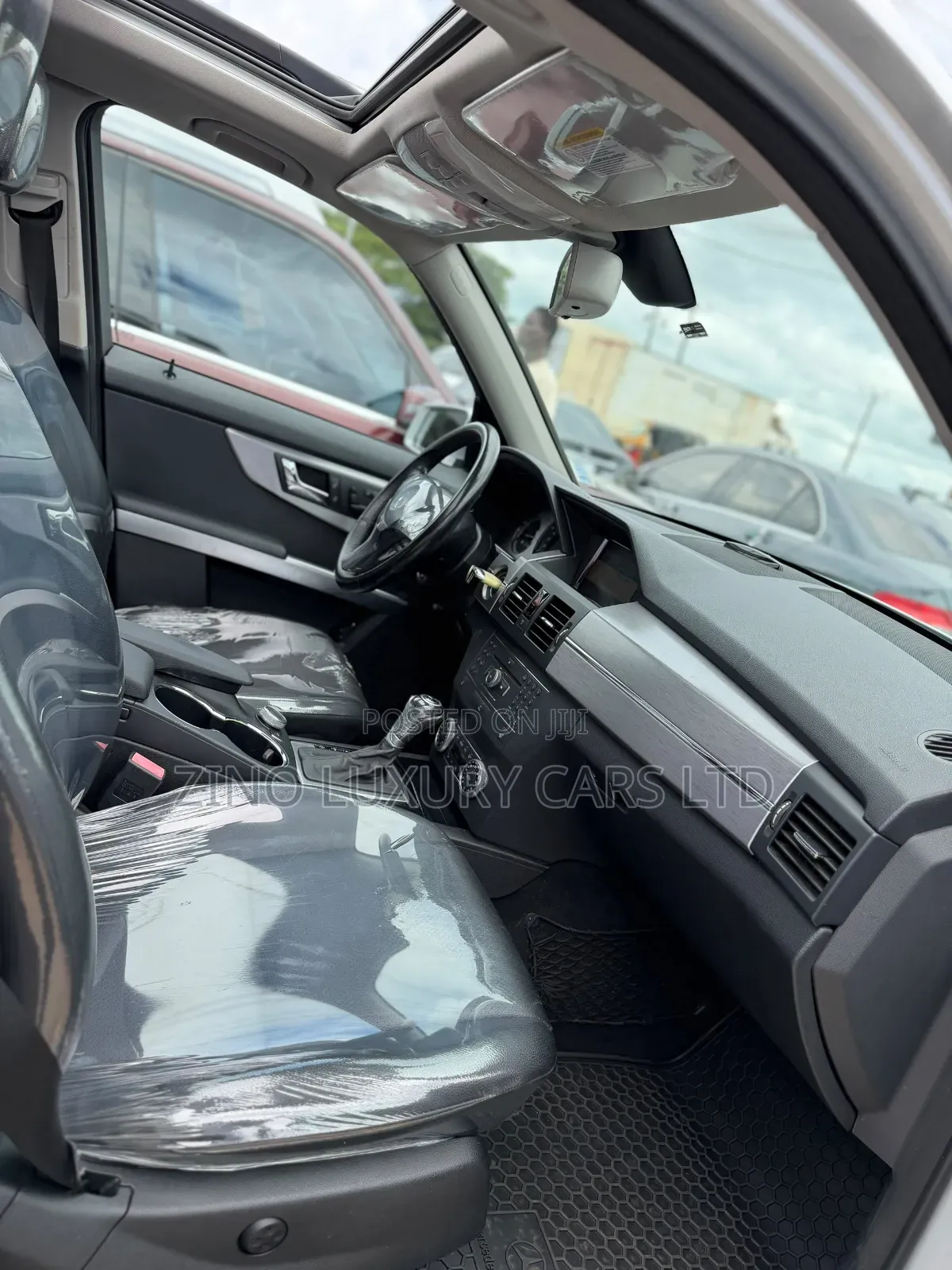 Mercedes-Benz GLK-Class 350 4MATIC 2010 Silver