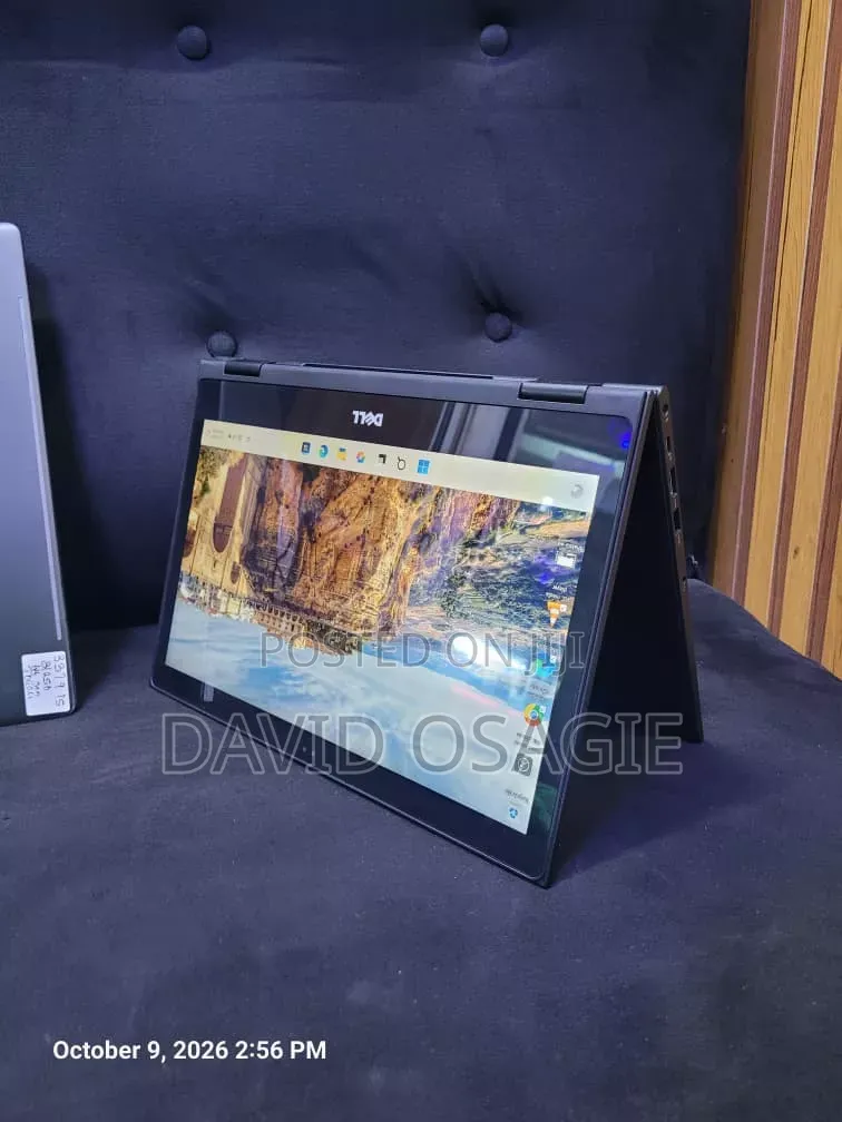 Laptop Dell Latitude 3390 2-in-1 8GB Intel Core i5 SSD 256GB