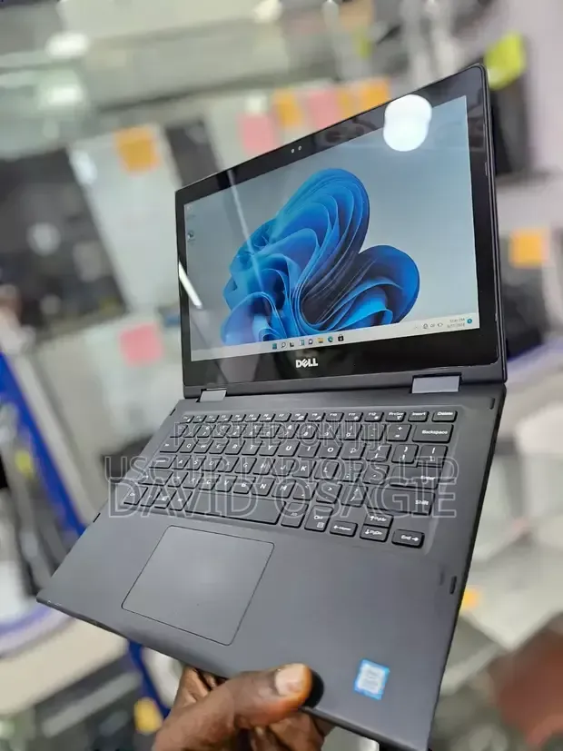 Laptop Dell Latitude 3390 2-in-1 8GB Intel Core i5 SSD 256GB