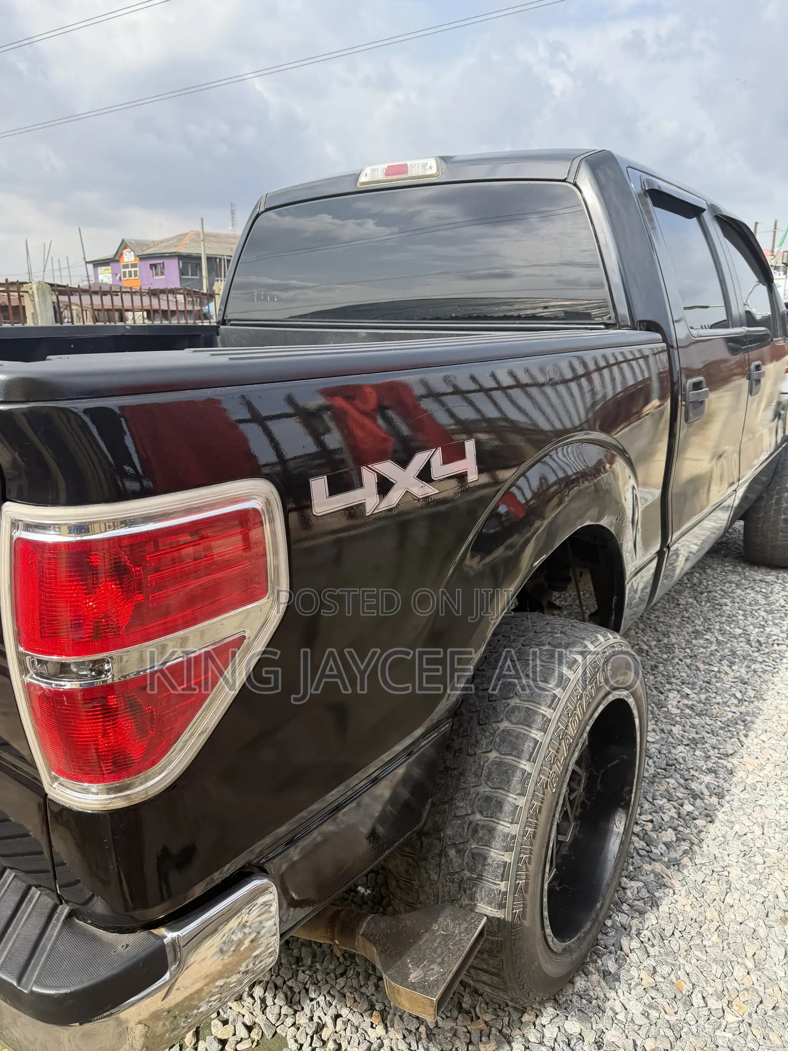 Ford F-150 2015 Brown