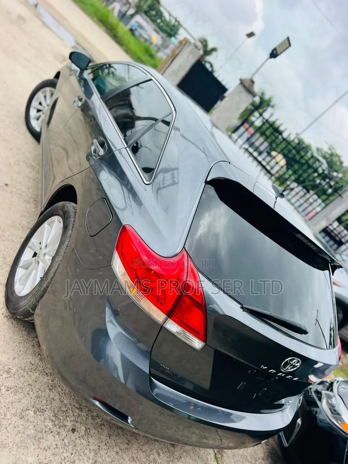 Toyota Venza XLE 2012 Blue