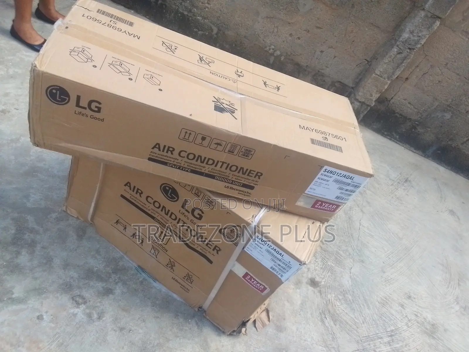 LG Inverter Air Conditioner 1.5HP – Premium Cooling