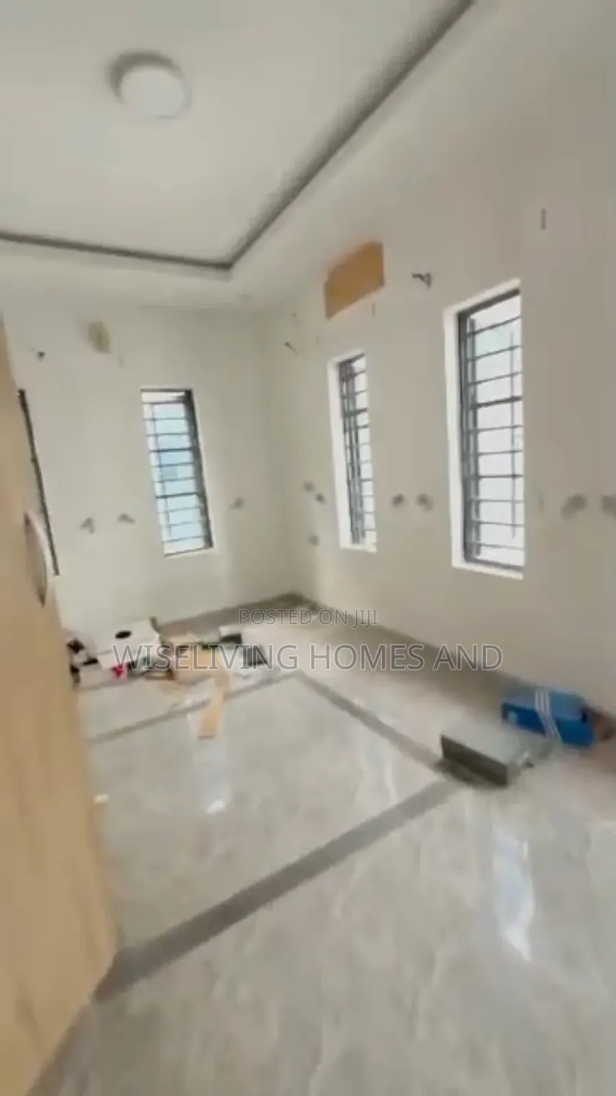 2bdrm Block of Flats in Ago Palace Way Off for rent
