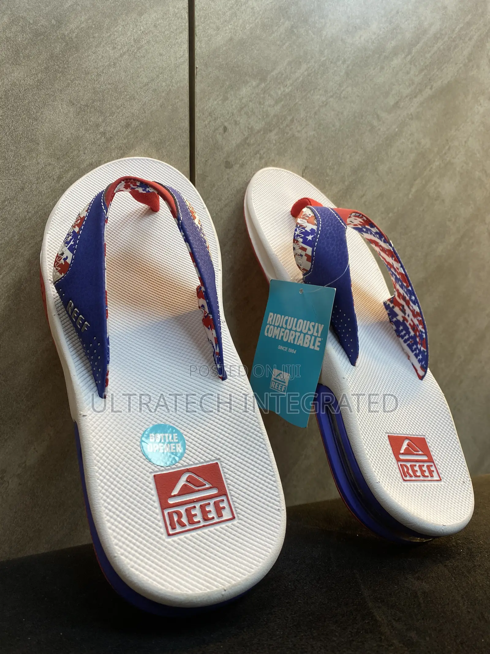 REEF Men’s Fanning Bottle Opener Flip-Flop Sandal