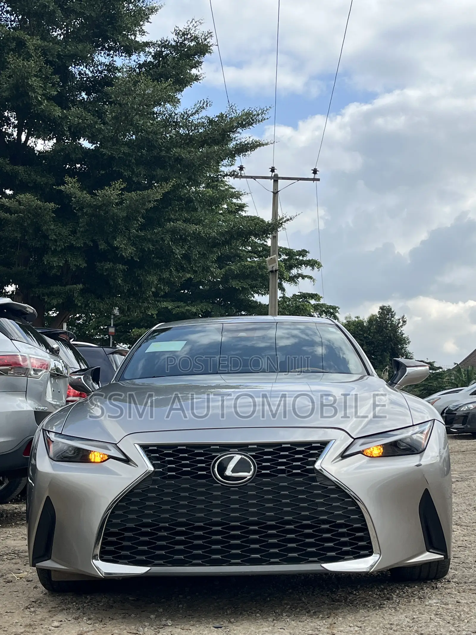 Lexus IS 300h 2WD 2021 Silver