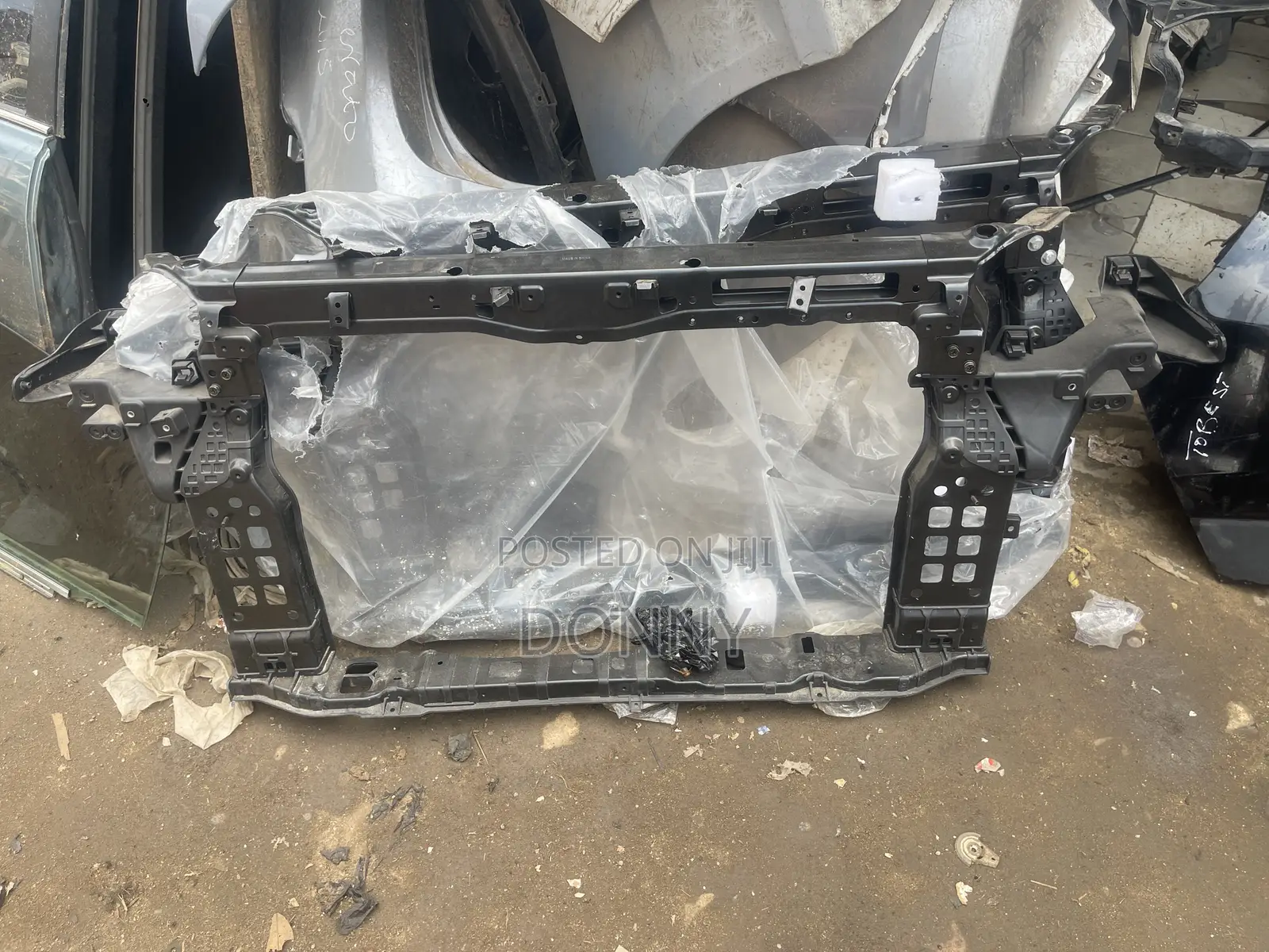 Front Cut for Hyundia Santa Fe 2014