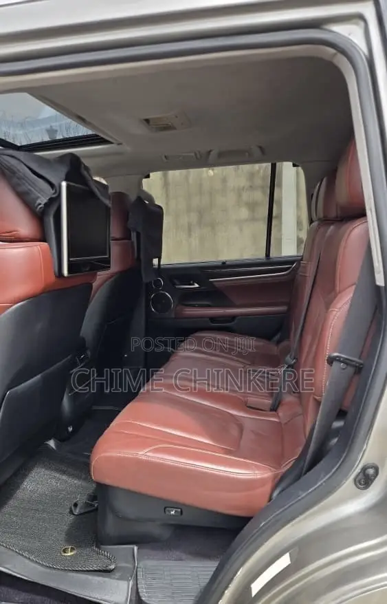 Lexus LX 570 (5 seats) AWD 2018 Gray