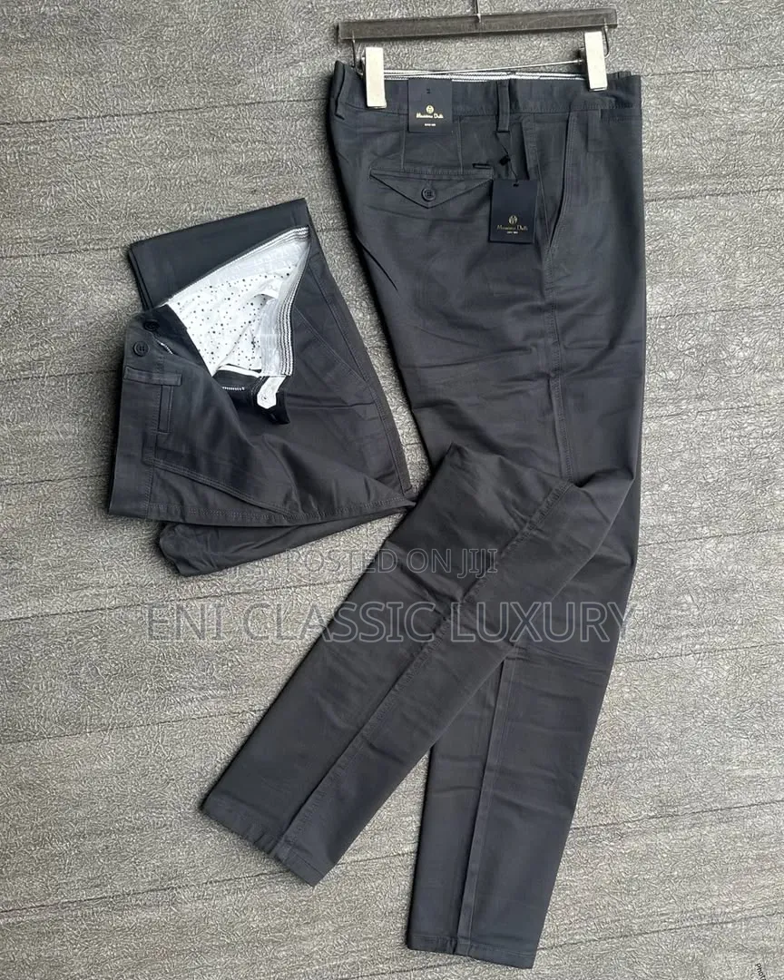 High Demand Luxury Men's Plain Cargo Chino Best Quality Well Branded