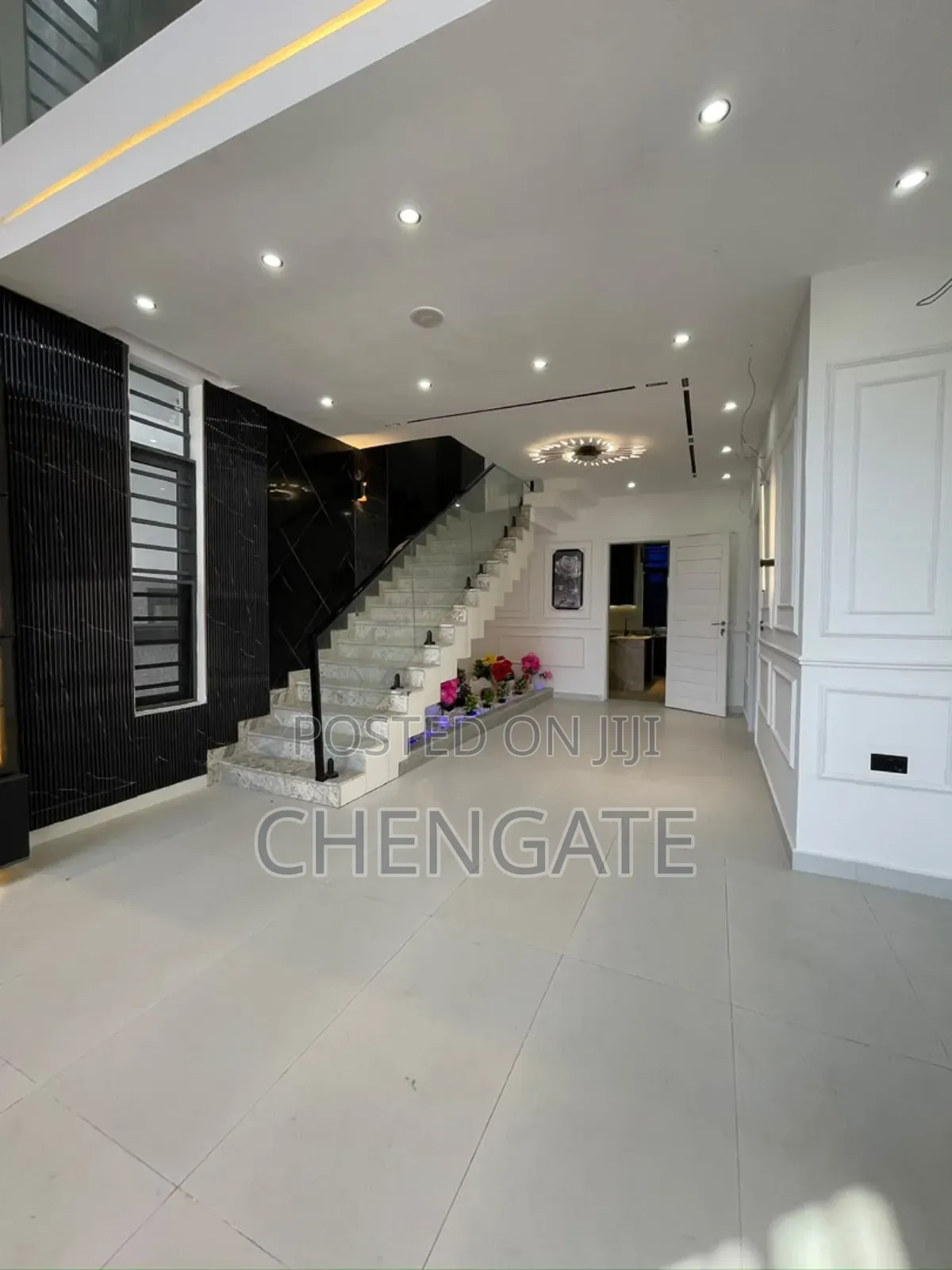 5bdrm Duplex in Megamound Estate, Lekki Expressway for sale