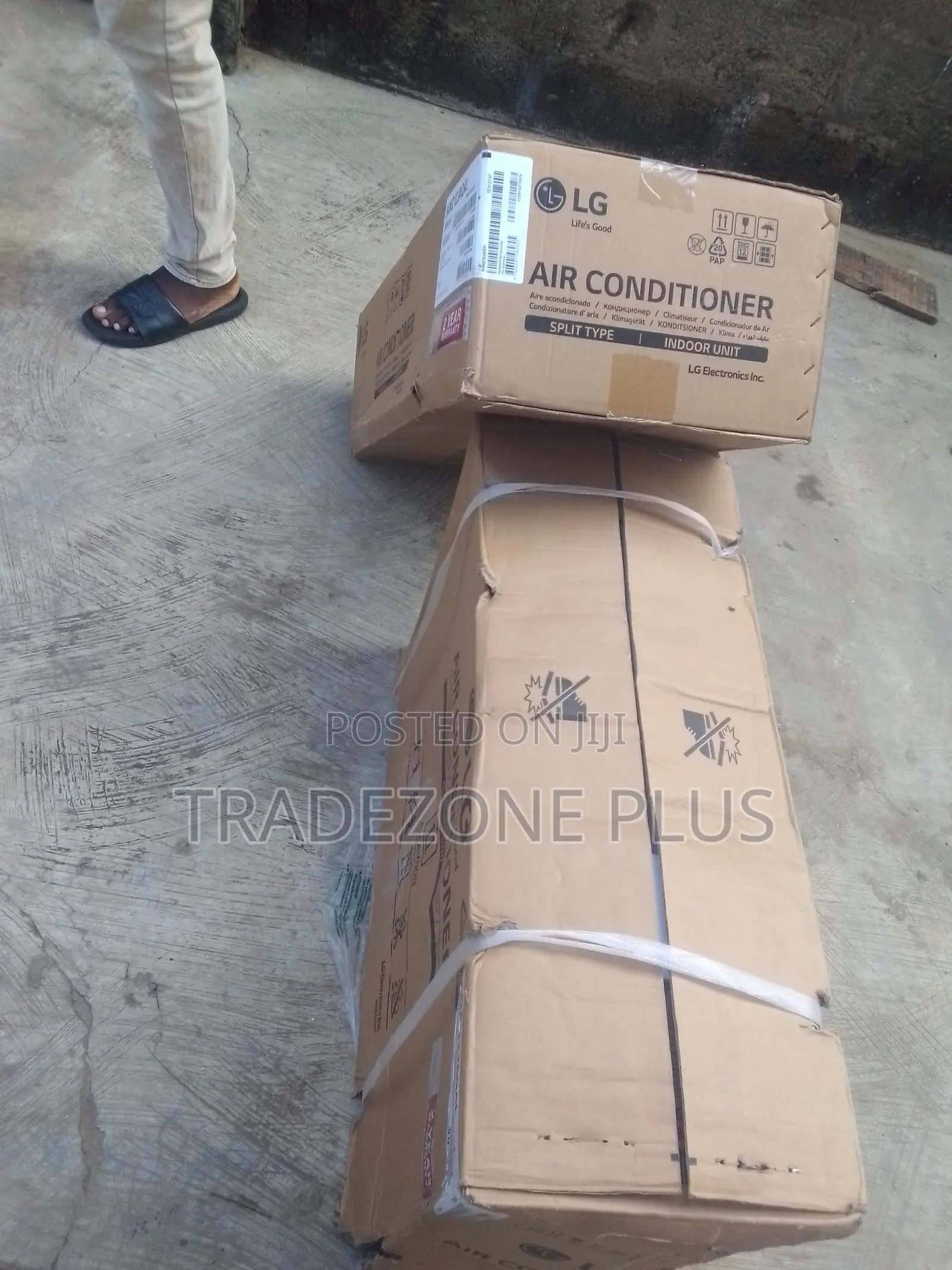 LG 1.5HP Split AC for Shops and Private Offices