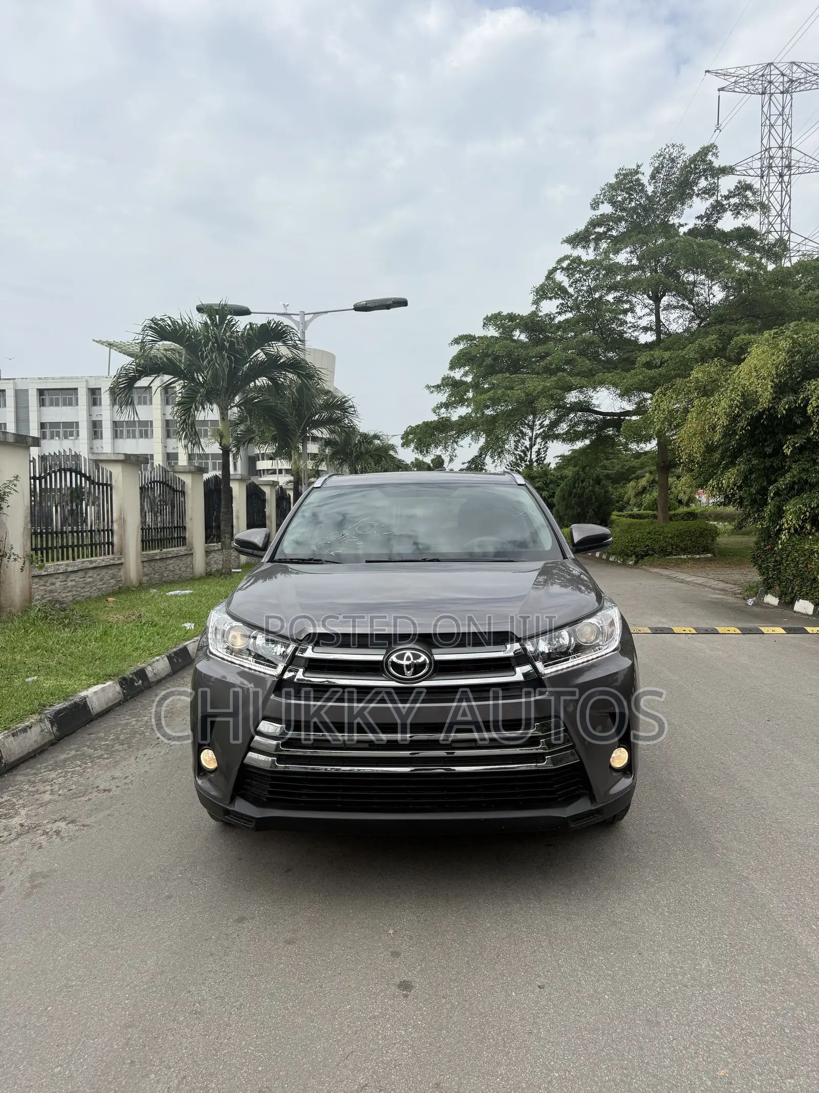Toyota Highlander XLE 4dr SUV (3.5L 6cyl 6A) 2015 Brown