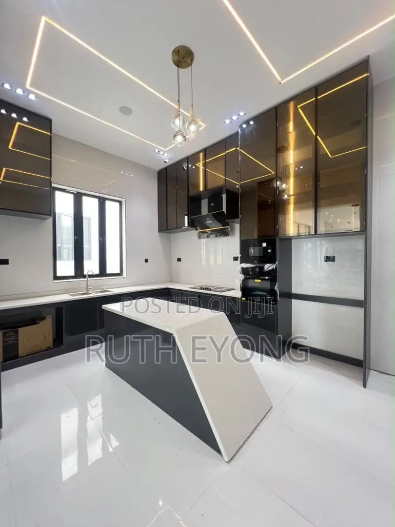 5bdrm Duplex in Ado / Ajah for rent