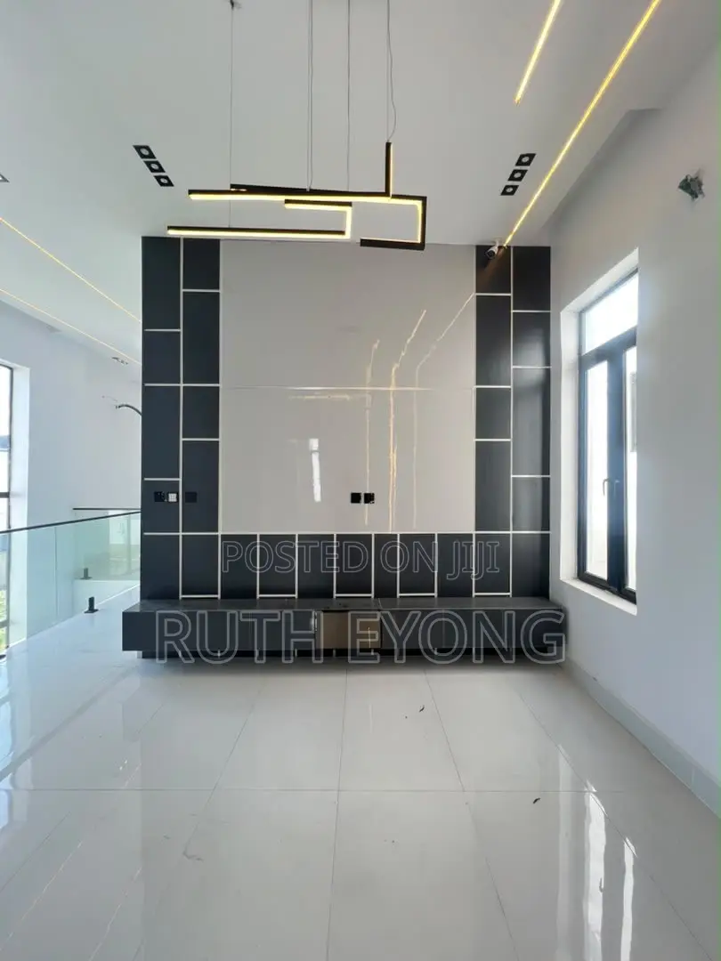 5bdrm Duplex in Ado / Ajah for rent