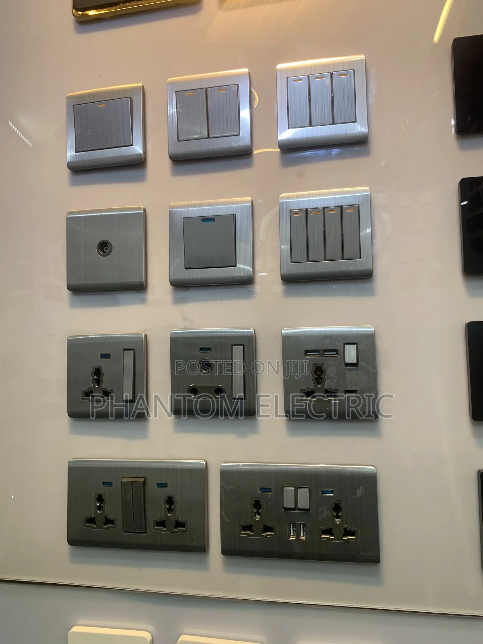 Electric Switches and Sockets 0013