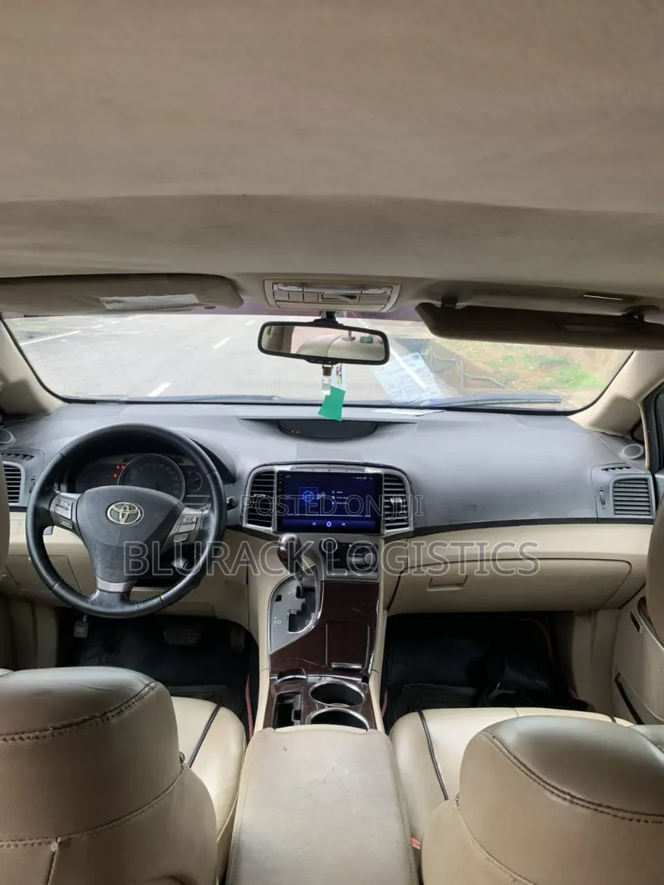 Toyota Venza LE 2010 Gray